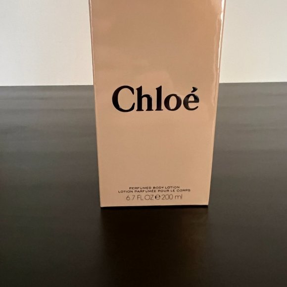 Chloe Perfumed Body Lotion 6.7 Fl Oz - NEW - Picture 5 of 8